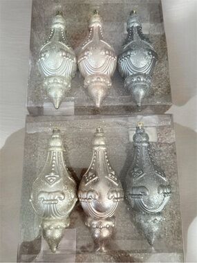 Elegant Silver and Pearl Holiday Ornament Set - Home Holiday